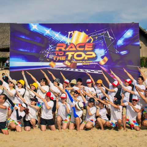 RACE TO THE TOP | QSR TEAMBUILDING: CHINH PHỤC ĐỈNH CAO – BỨT PHÁ GIỚI HẠN!